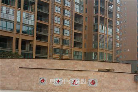 龙都开泰怡景苑小区3室2厅1卫58万120m2出售